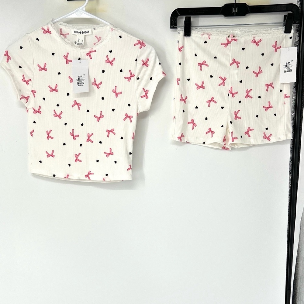 Xhilaration Women's White & Pink Bow-Print Short PJ Set